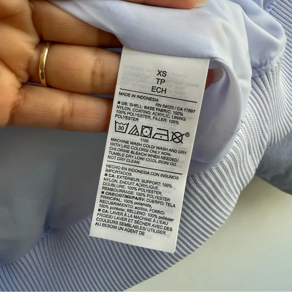 Old Navy Active Oversized Crop Puffer Jacket Size XS - Picture 6 of 10